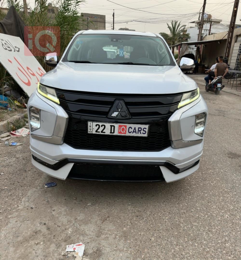 ميتسوبيشي باجيرو سبورت